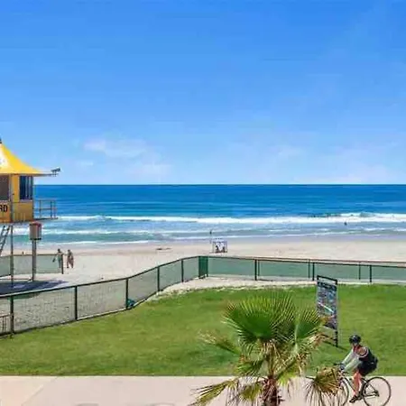 Surfers Paradise - Beachfront Apartment Gold Coast Exterior photo